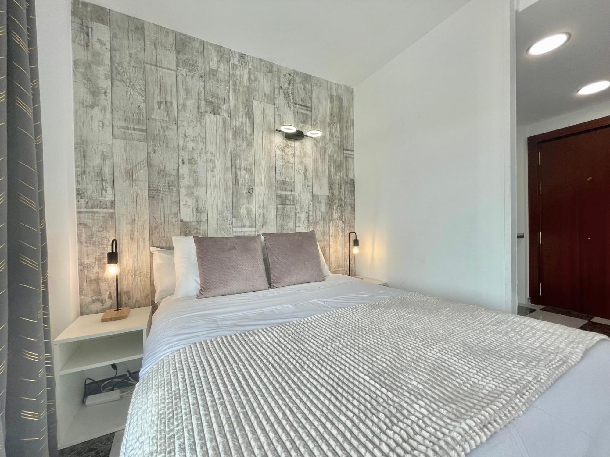 Lafrenchtouch - Coqueto Estudio Terraza Con Vistas Торемолинос Екстериор снимка