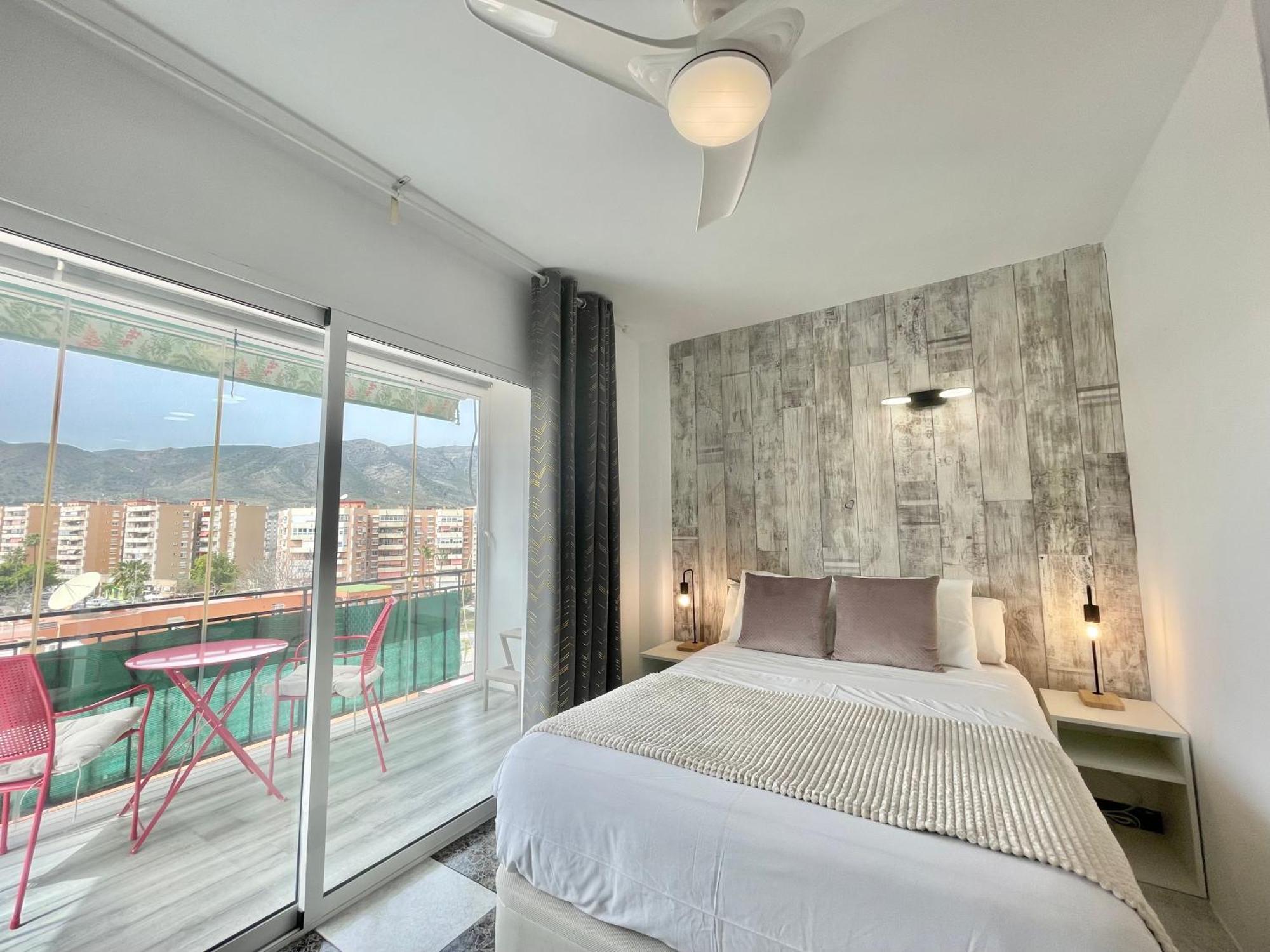 Lafrenchtouch - Coqueto Estudio Terraza Con Vistas Торемолинос Екстериор снимка